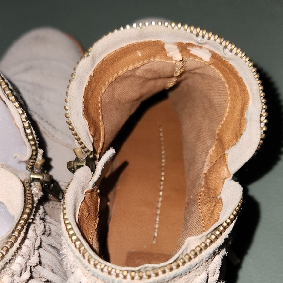 DV by Dolce Vita Cream Fringe Ankle Booties - Picture 5 of 11